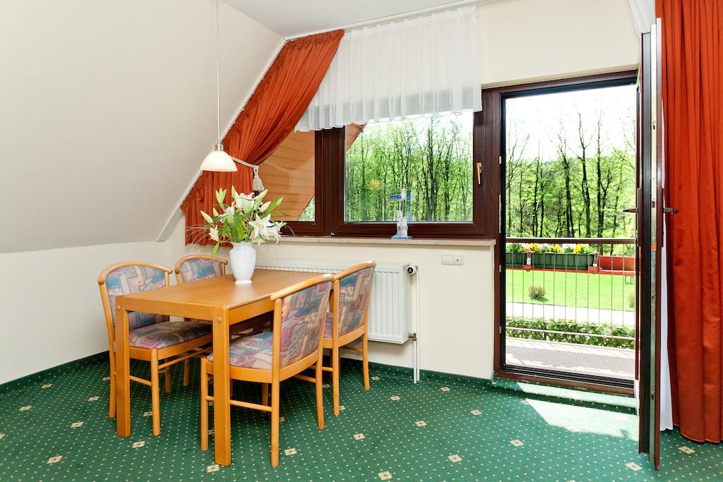 Restaurant & Hotel Baumhaus Hagen Sassnitz Camera foto